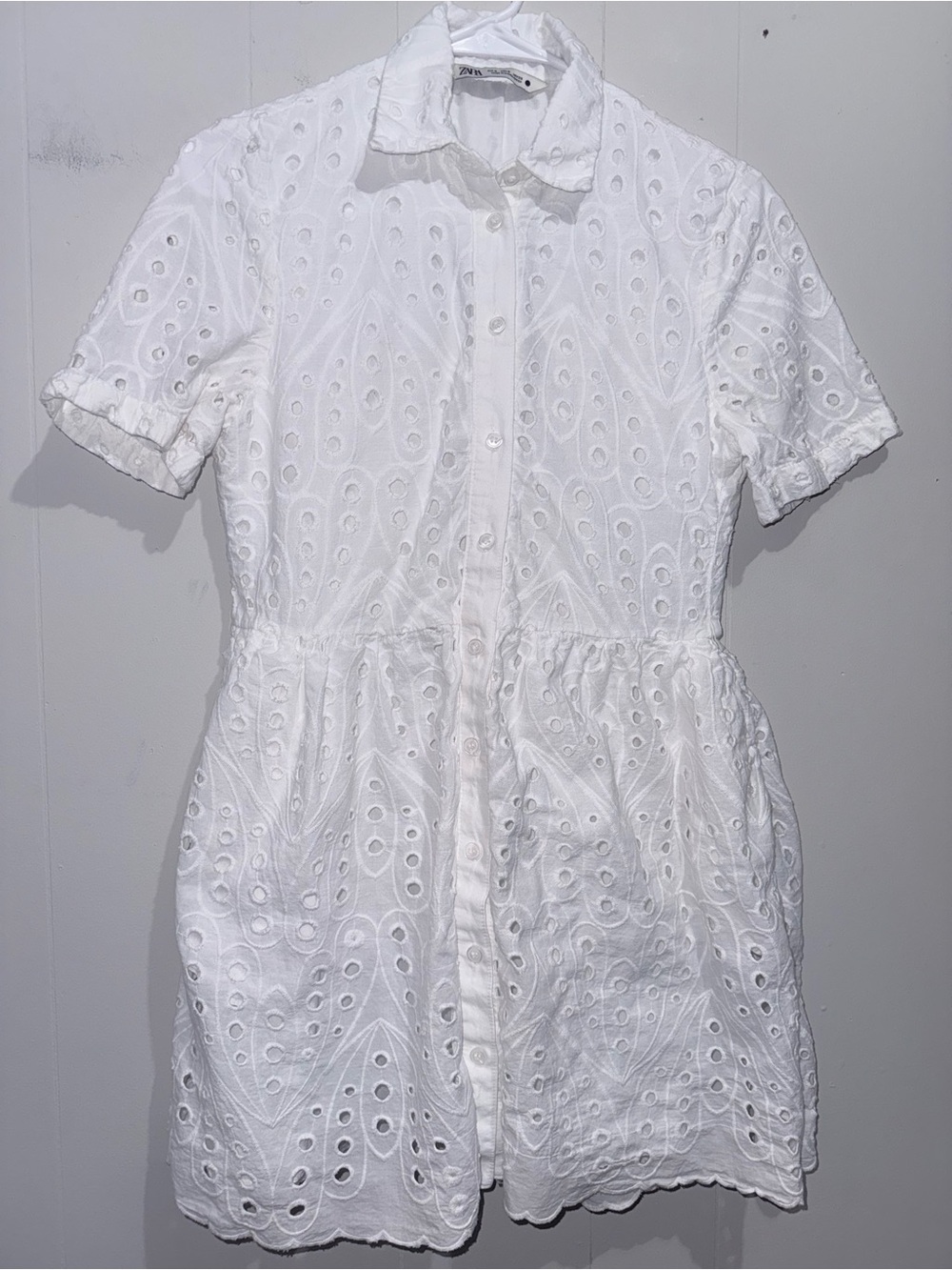 🌟HP🌟 Zara White Eyelet Openwork Embroidered Mini Shirt Dress Size S EUC